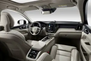 Volvo XC60 - Salone di Ginevra 2017