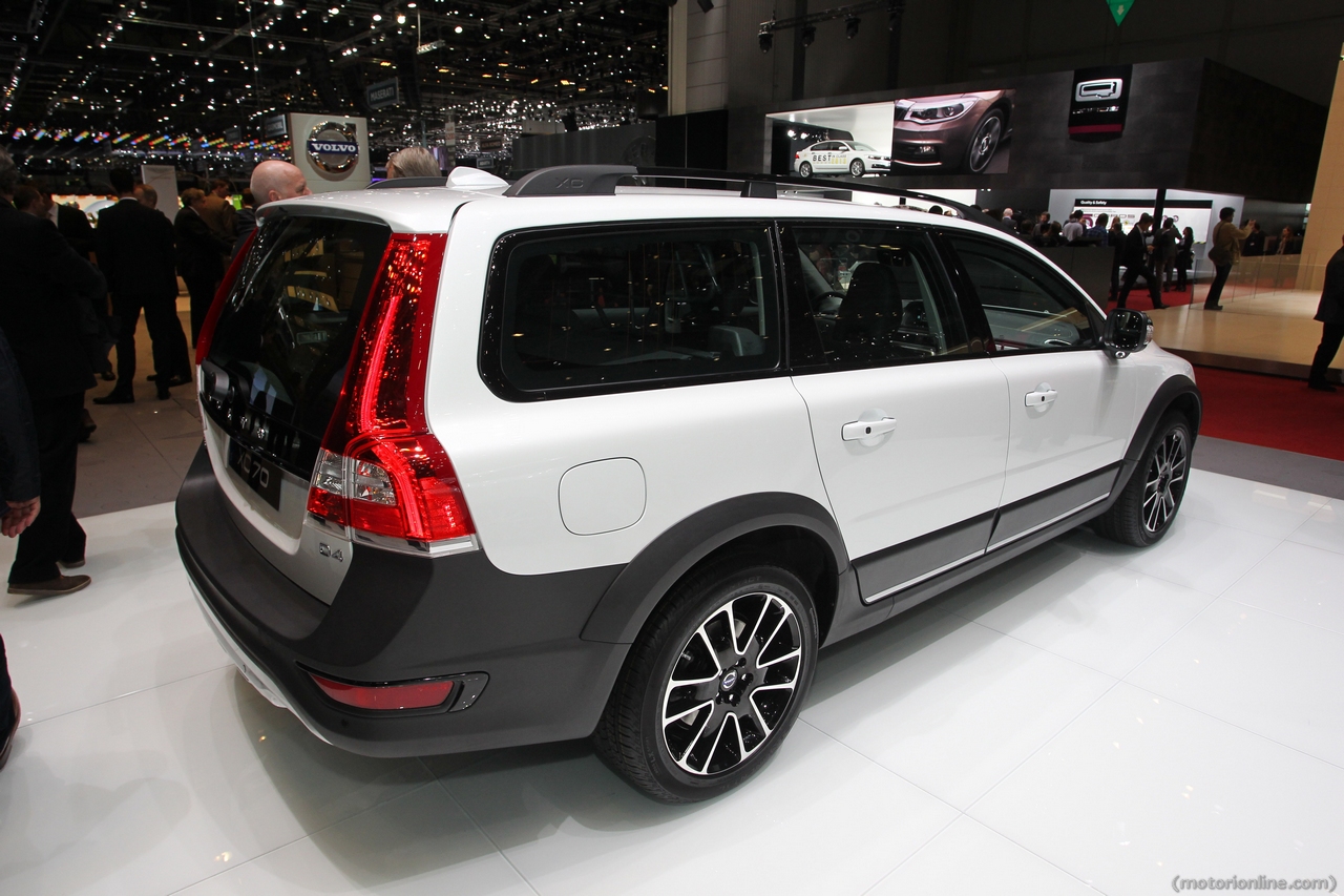  Volvo XC70 - Salone di Ginevra 2014