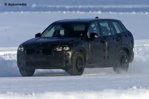 Volvo XC90 2015 - Foto spia 10-02-2014