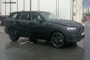 Volvo XC90 2015 - Foto spia 12-05-2014 - 1