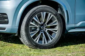 Volvo XC90 B5 2020 - Prova su Strada