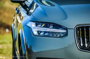 Volvo XC90 B5 2020 - Prova su Strada