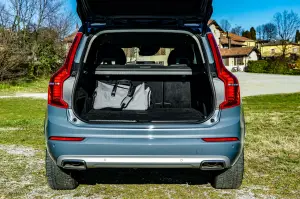 Volvo XC90 B5 2020 - Prova su Strada - 49