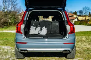 Volvo XC90 B5 2020 - Prova su Strada