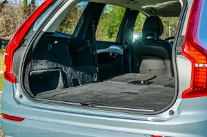 Volvo XC90 B5 2020 - Prova su Strada