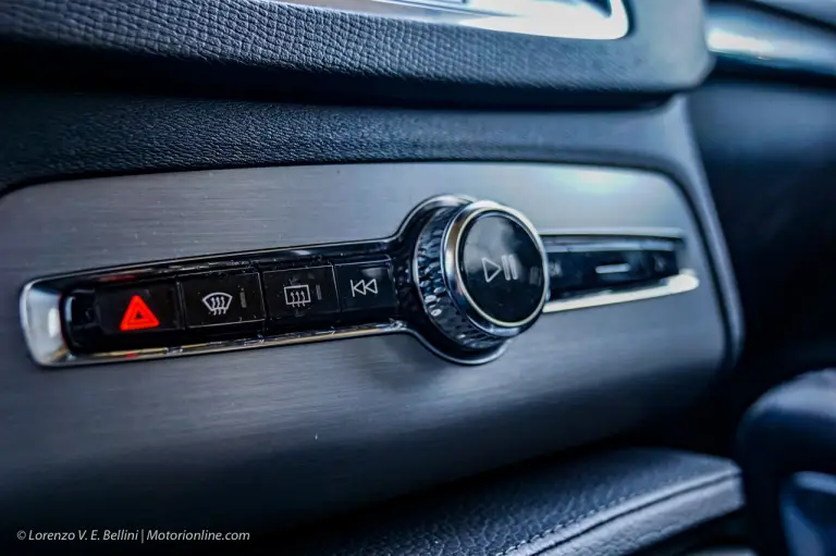 Volvo XC90 B5 2020 - Prova su Strada - 73