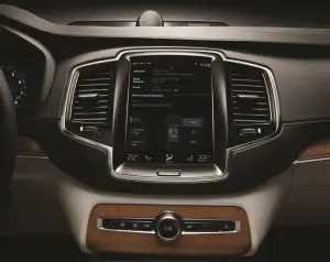 Volvo XC90 MY 2015 - Foto infotainment