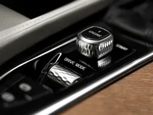Volvo XC90 MY 2015 - Foto ufficiali interni - 6