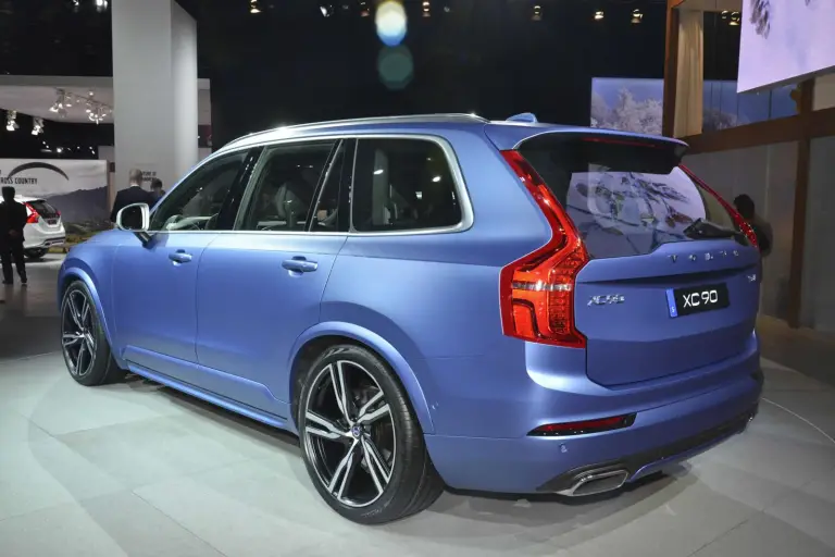 Volvo XC90 R-Design - Salone di Detroit 2015 - 5