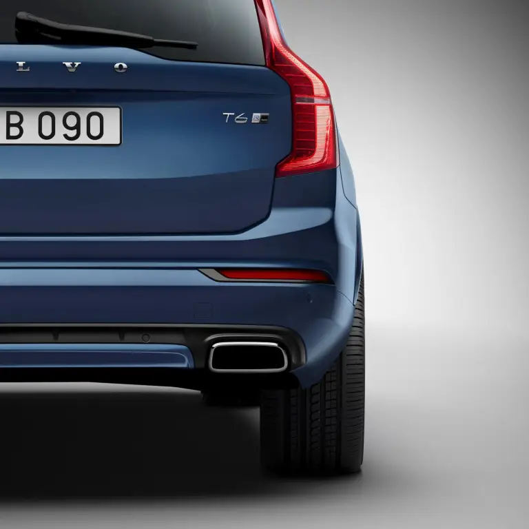 Volvo XC90 R-Design - Salone di Detroit 2015 - 20