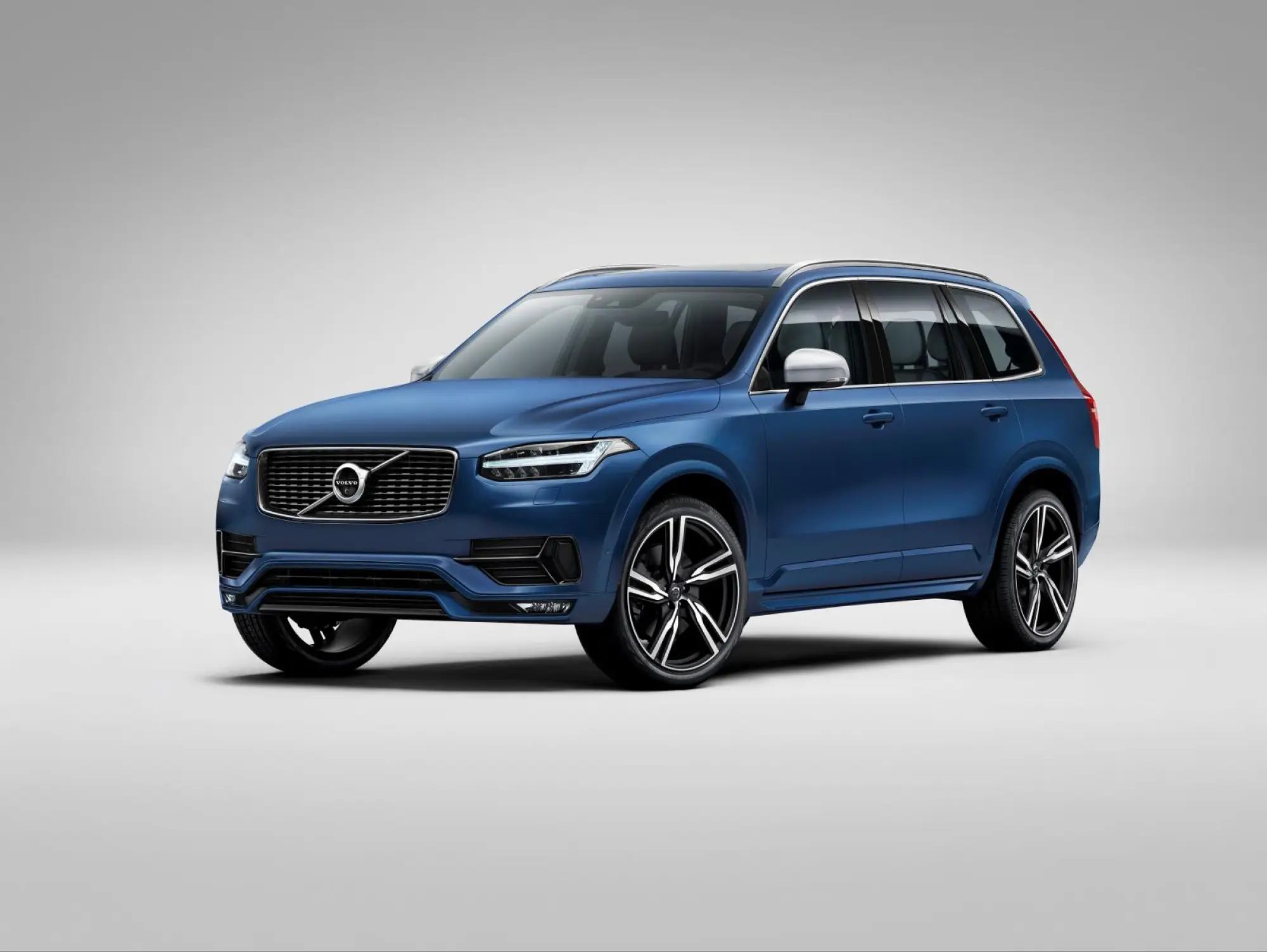 Volvo XC90 R-Design - Salone di Detroit 2015 - 21