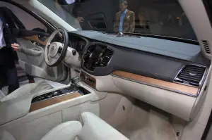 Volvo XC90 - Salone di Parigi 2014 - 7