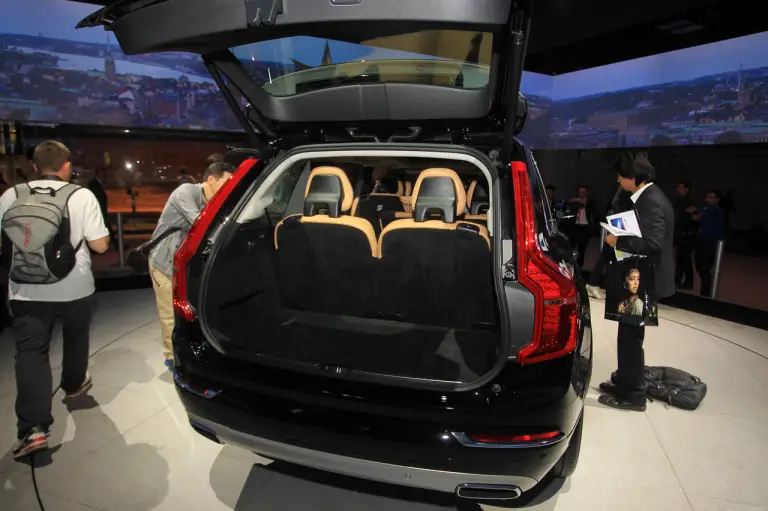 Volvo XC90 - Salone di Parigi 2014 - 16