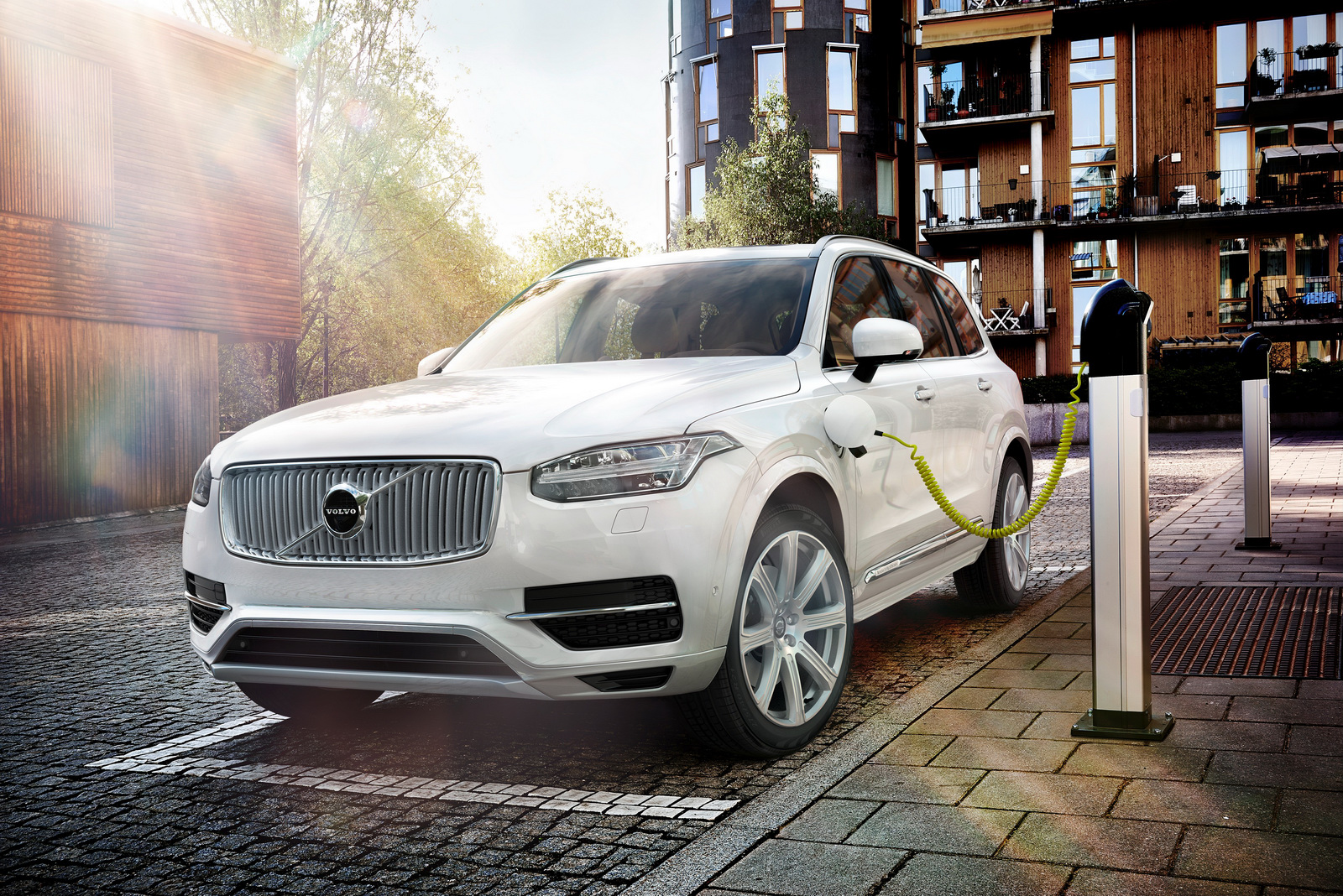 Volvo XC90 T8 ibrida plug-in