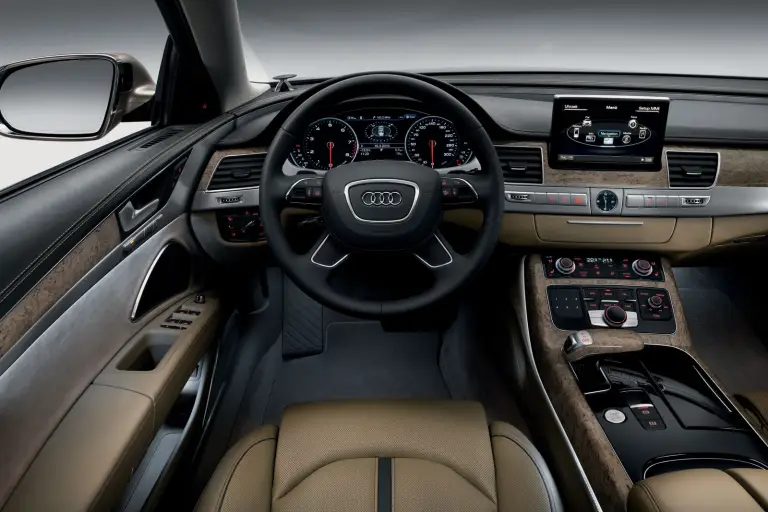 Ward\'s Auto - I migliori interni del 2011 - 1