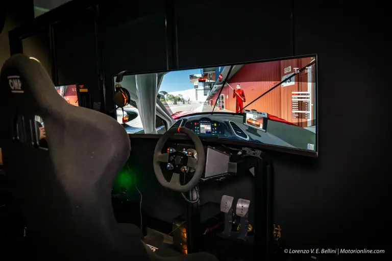 Wave e Asus - Simulatore di guida professionale - 1