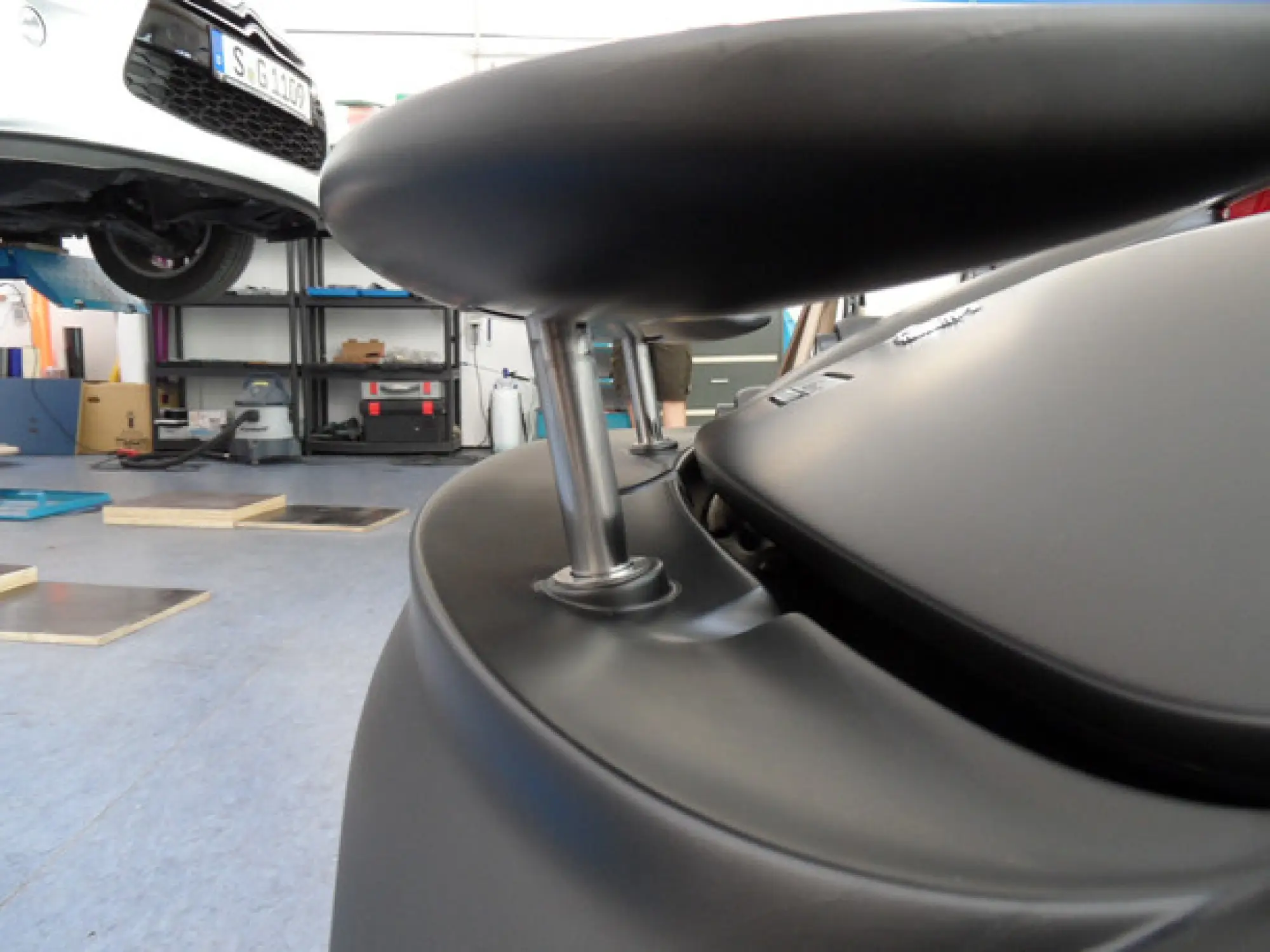 Wiesmann Roadster MF5 V10 Black Bat by SchwabenFolia - 19