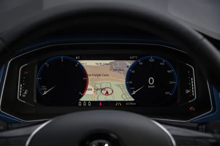 VOLKSWAGEN T-ROC 2019- PROVA SU STRADA - 16