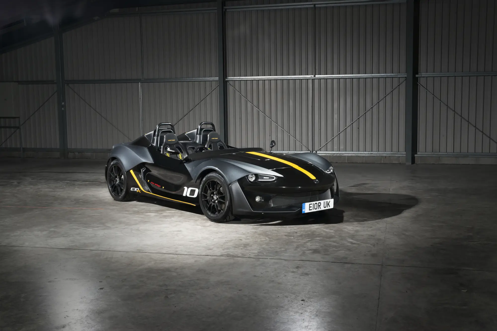 Zenos E10 R - 10
