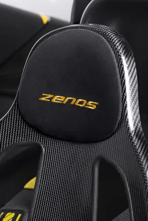 Zenos E10 R - 16