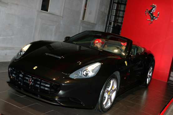 Ferrari California presentata ufficialmente al Salone di Shanghai 2009