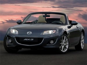 Mazda MX 5 festeggia vent’anni con il tour 1989-2009 “Venti di Scoperte”