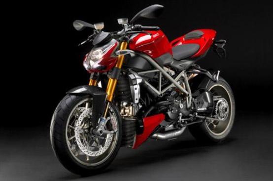 Ducati Streetfighter: la naked nata per combattere