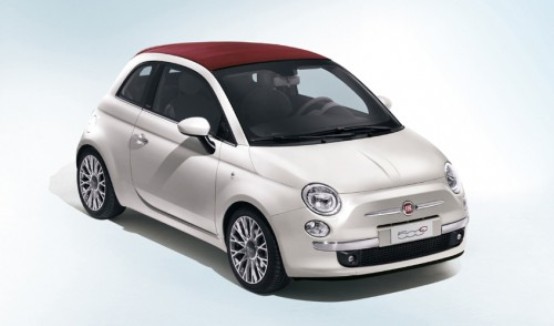 Grande Festa per Fiat 500C al nuovo Fiat Open Lounge di Milano