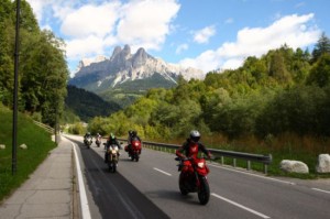 Dainese e AGV lanciano il concorso Italian Legendary Tour