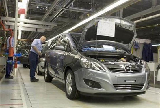 Acquisizione Opel: il piano Magna giudicato migliore di quello Fiat