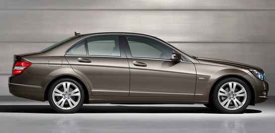 La nuova Mercedes Classe C avrà un motore a tre cilindri