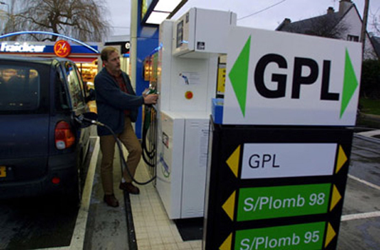 Auto a metano e GPL: ripristinati gli incentivi per tutte le vetture