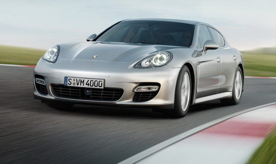 Porsche Panamera ibrida  e V6 in arrivo nel 2010