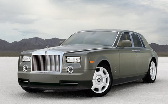 Rolls-Royce Phantom, si parla di nuovo dell’auto elettrica di Goodwood