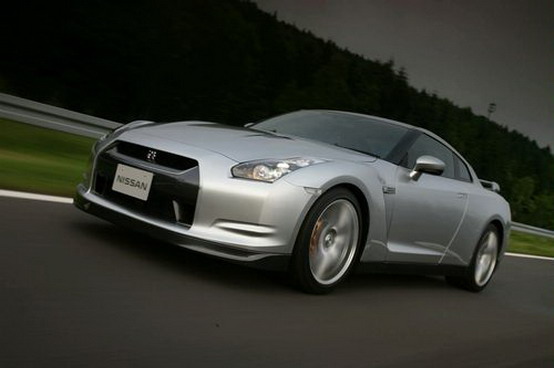 L’erede della Nissan GT-R arriverà nel 2013