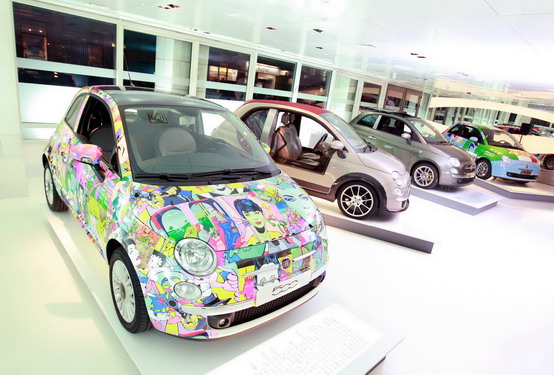 Fiat si dà all’arte: esposizione di otto Fiat 500 “eccentriche” a Londra