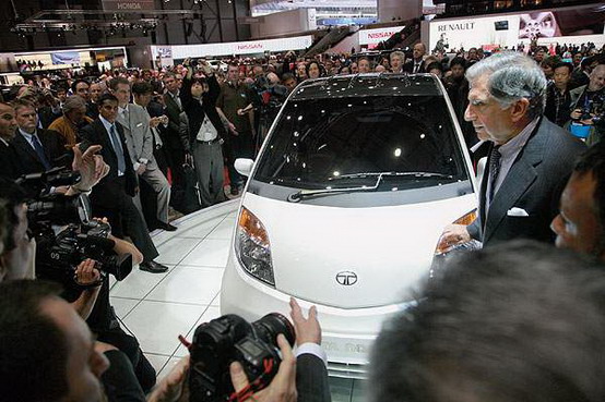 La Tata Nano potrebbe sbarcare anche negli Stati Uniti entro il 2012