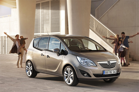 Nuova Opel Meriva: versatilità ed eleganza