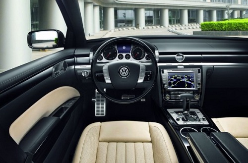 Volkswagen Phaeton restyling: galleria ufficiale del ritocco estetico dell’ammiraglia di Wolfsburg