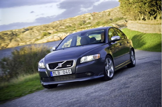 Volvo richiama alcune C30, S40 e V50 per problemi al cambio