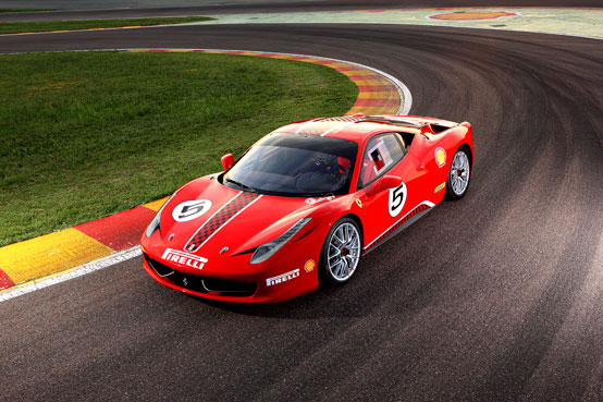Ferrari 458 Challenge: la nuova Rossa nata per la pista