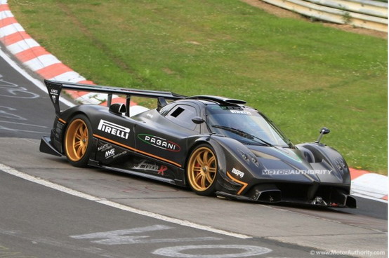 Pagani Zonda R, pubblicato un video documentario dei test del Nürburgring