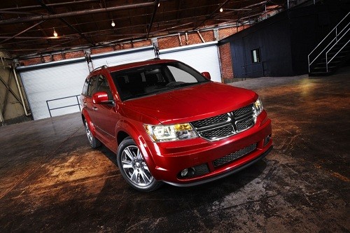 Dodge Journey Model Year 2011, i primi dettagli ufficiali