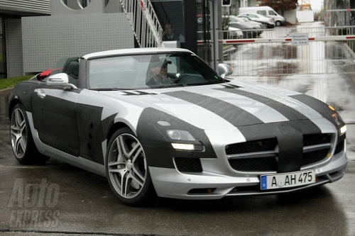 Mercedes SLS AMG Roadster, nuove immagini su strada