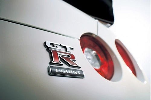 Nissan GT-R EGOIST e Nissan GT-R Track Club Edition