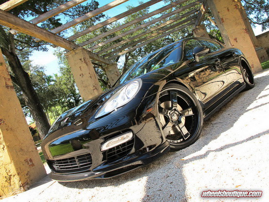 Porsche Panamera, nuovo body kit da WheelsBoutique