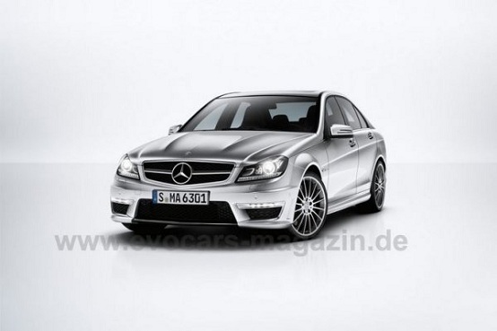 Mercedes Classe C restyling, la prima immagine della versione 63 AMG