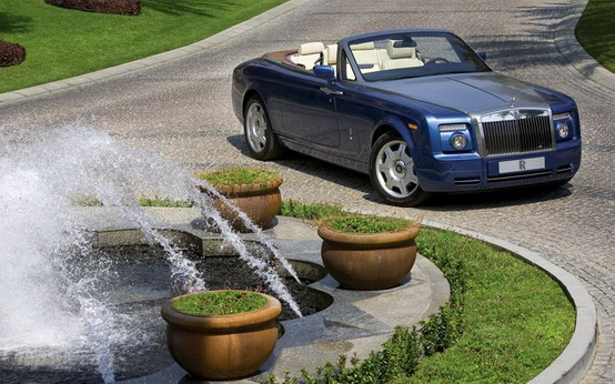 Rolls Royce Phantom Drophead Coupé, ecco il model year 2011