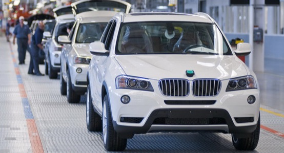 Bmw X3, gli acquirenti potranno seguire la costruzione in diretta video