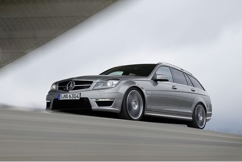 Mercedes C63 AMG restyling 2011, immagini ufficiali